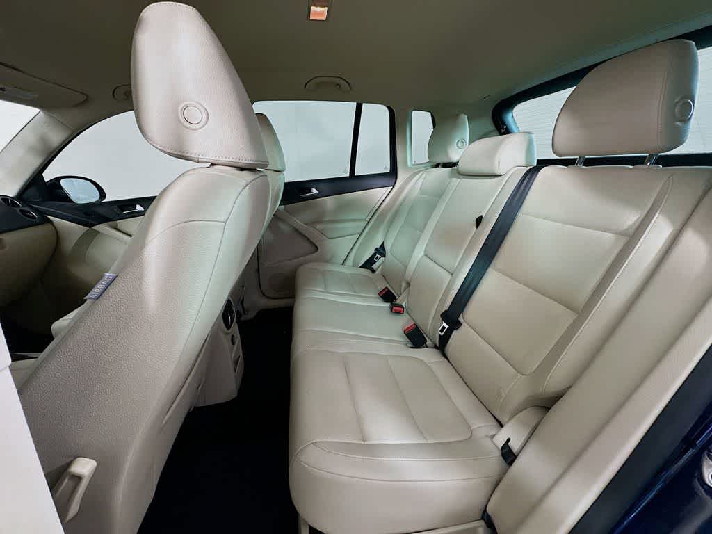 2015 Volkswagen Tiguan SE