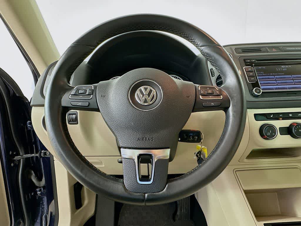 2015 Volkswagen Tiguan SE