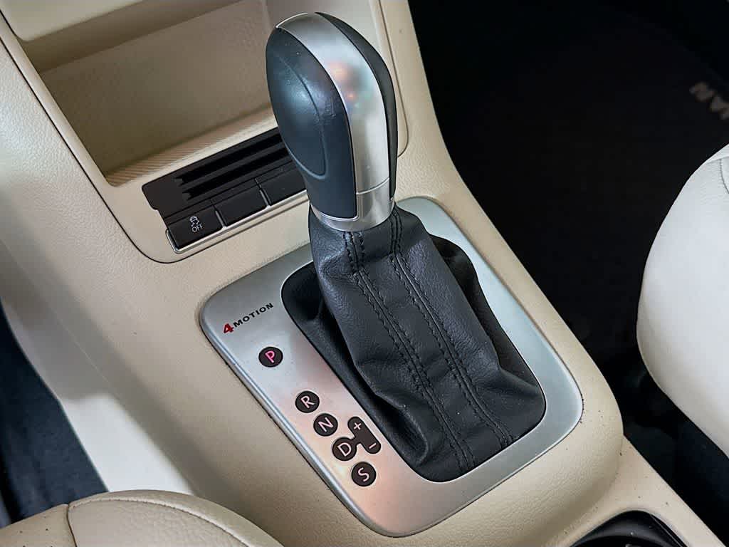 2015 Volkswagen Tiguan SE