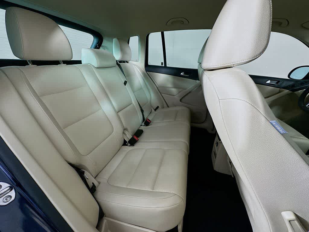 2015 Volkswagen Tiguan SE