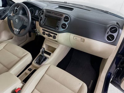 2015 Volkswagen Tiguan SE