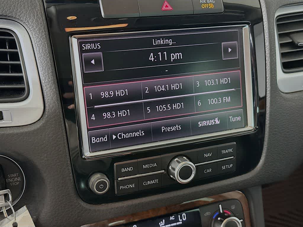2013 Volkswagen Touareg Lux