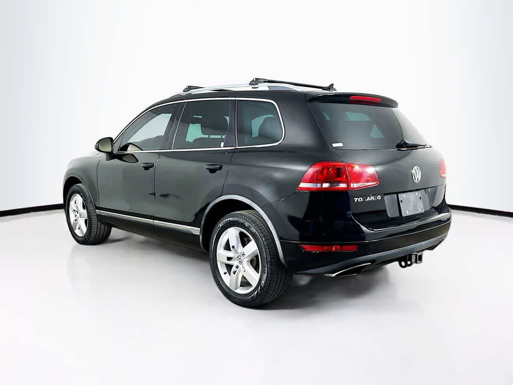 2013 Volkswagen Touareg Lux