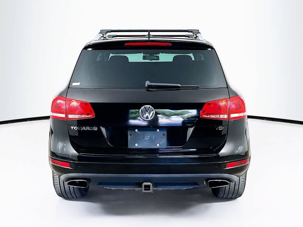 2013 Volkswagen Touareg Lux