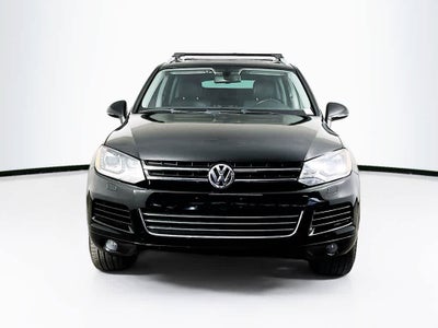 2013 Volkswagen Touareg Lux