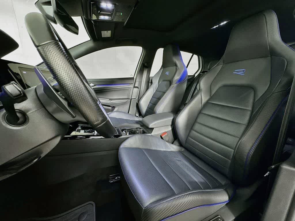 2023 Volkswagen Golf R 2.0T