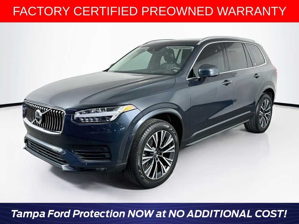 2022 Volvo XC90 Momentum