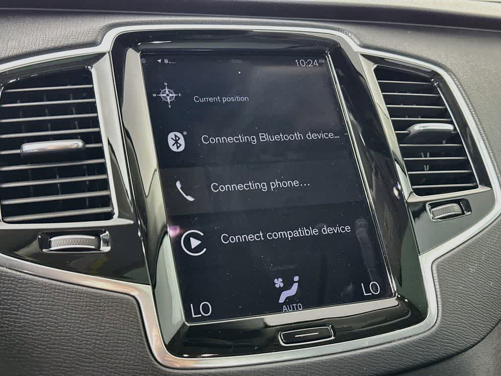 2022 Volvo XC90 Momentum