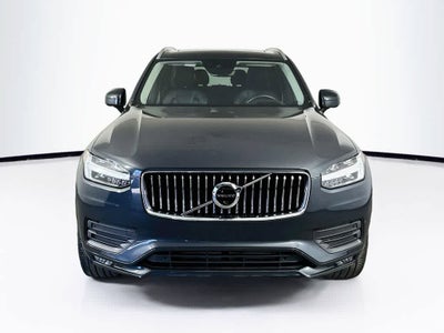 2022 Volvo XC90 Momentum
