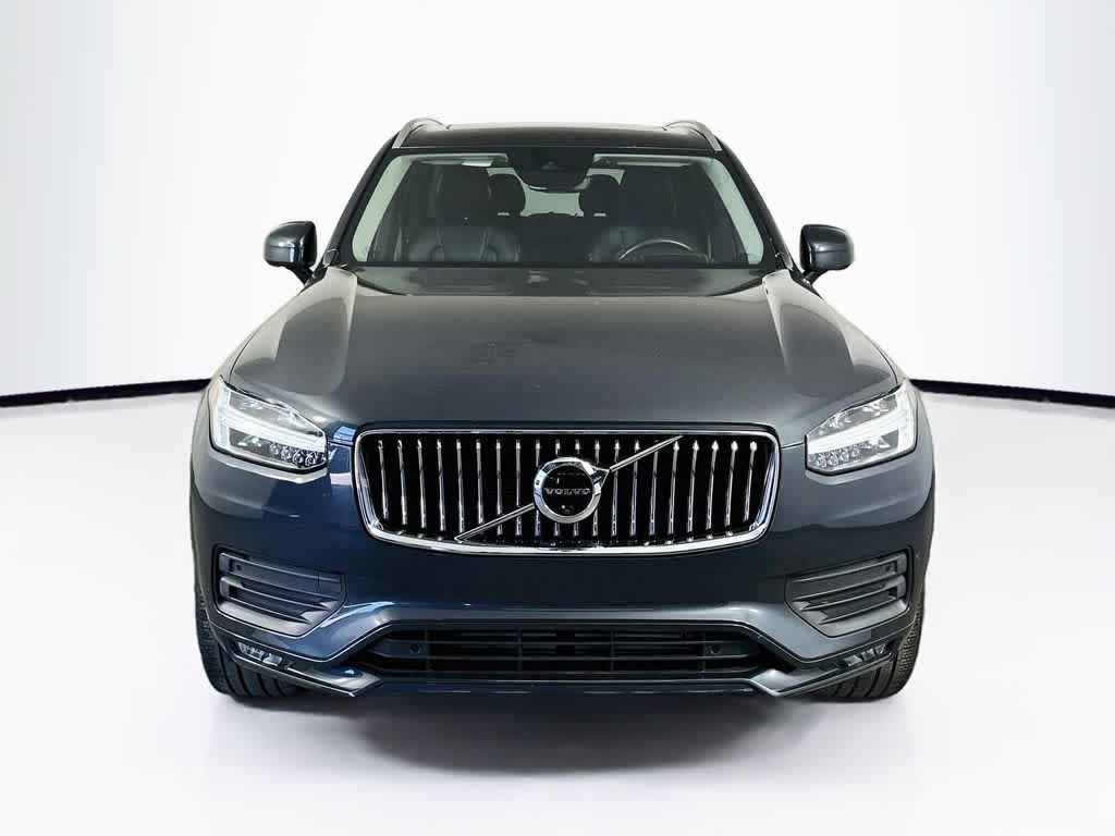 2022 Volvo XC90 Momentum