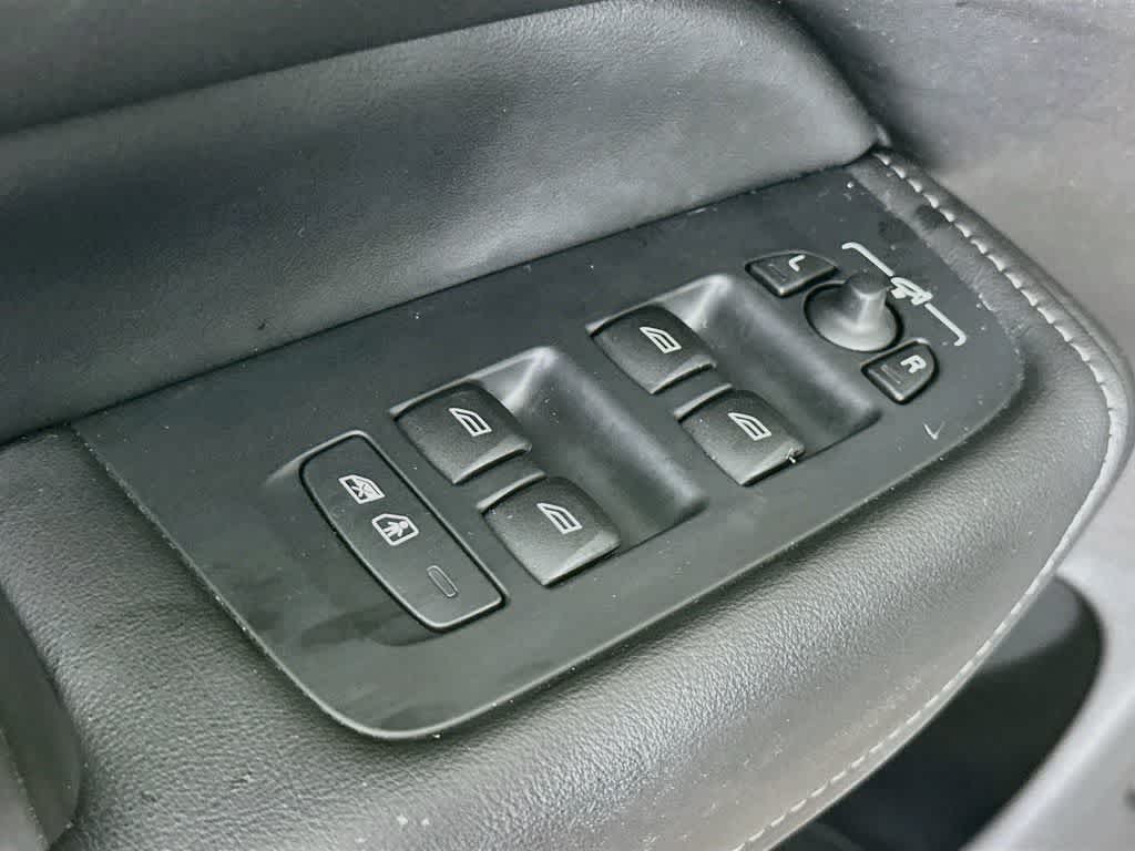 2021 Volvo XC60 Inscription
