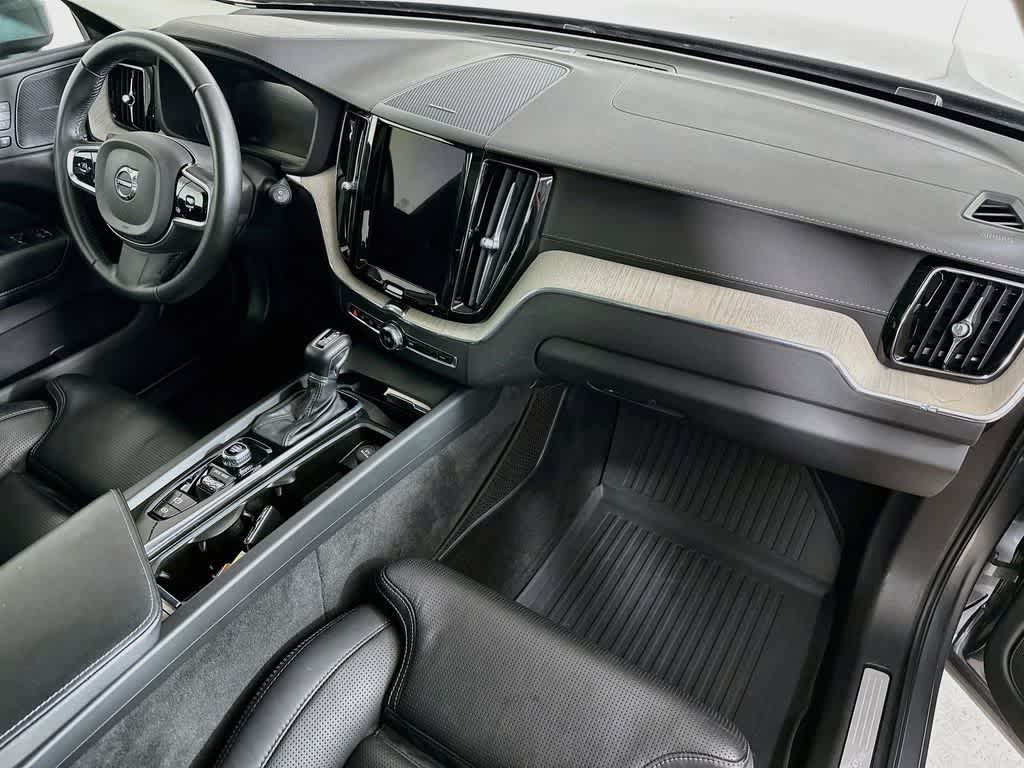 2021 Volvo XC60 Inscription
