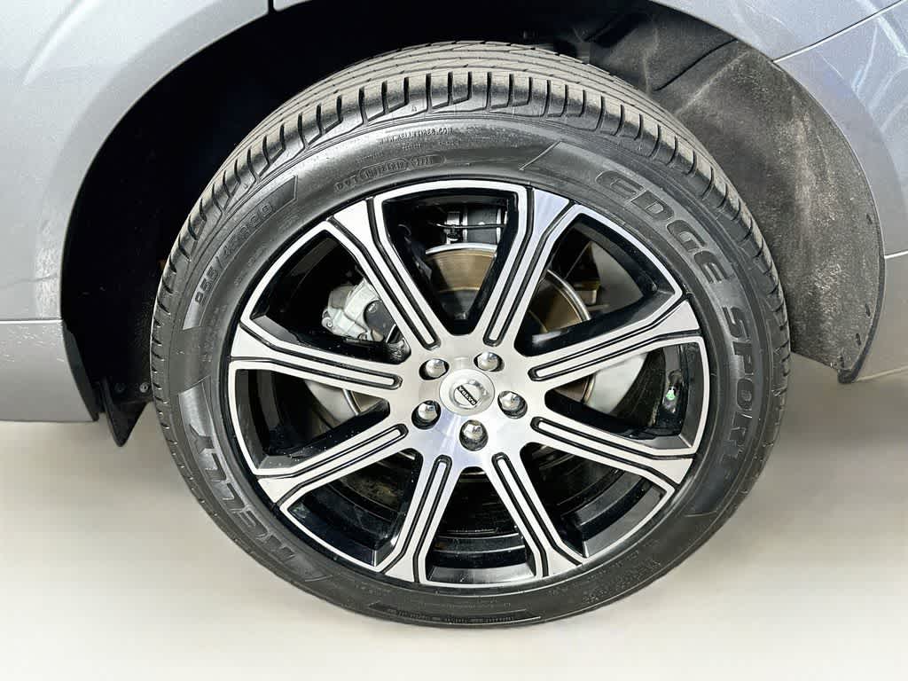 2021 Volvo XC60 Inscription