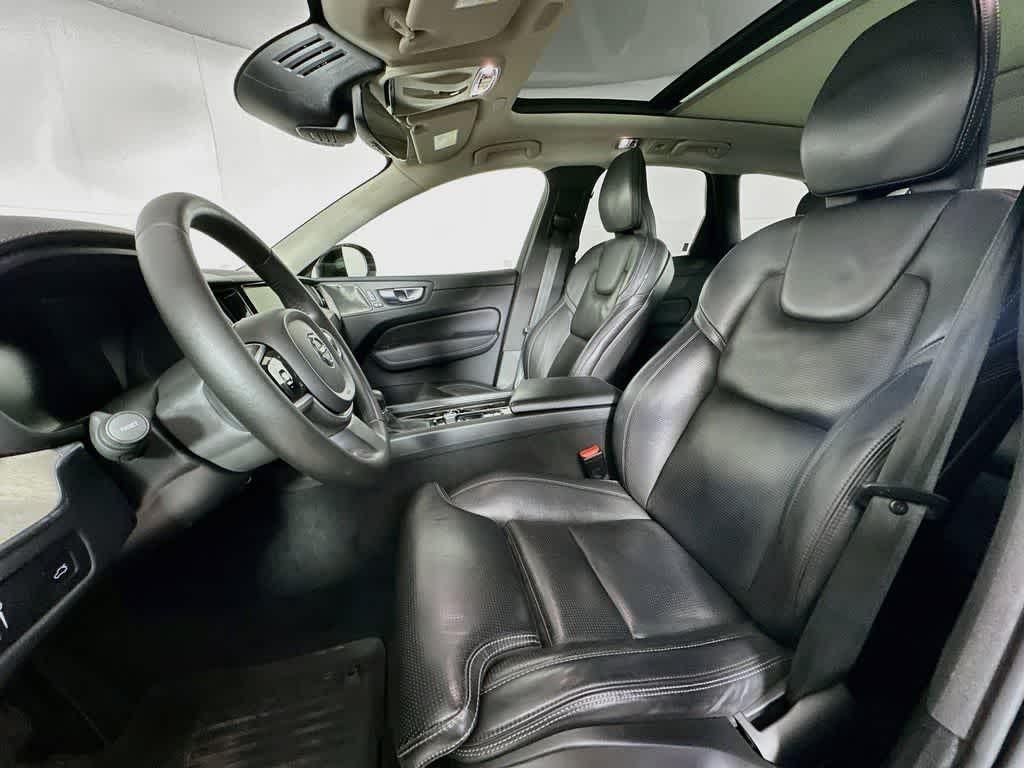2021 Volvo XC60 Inscription