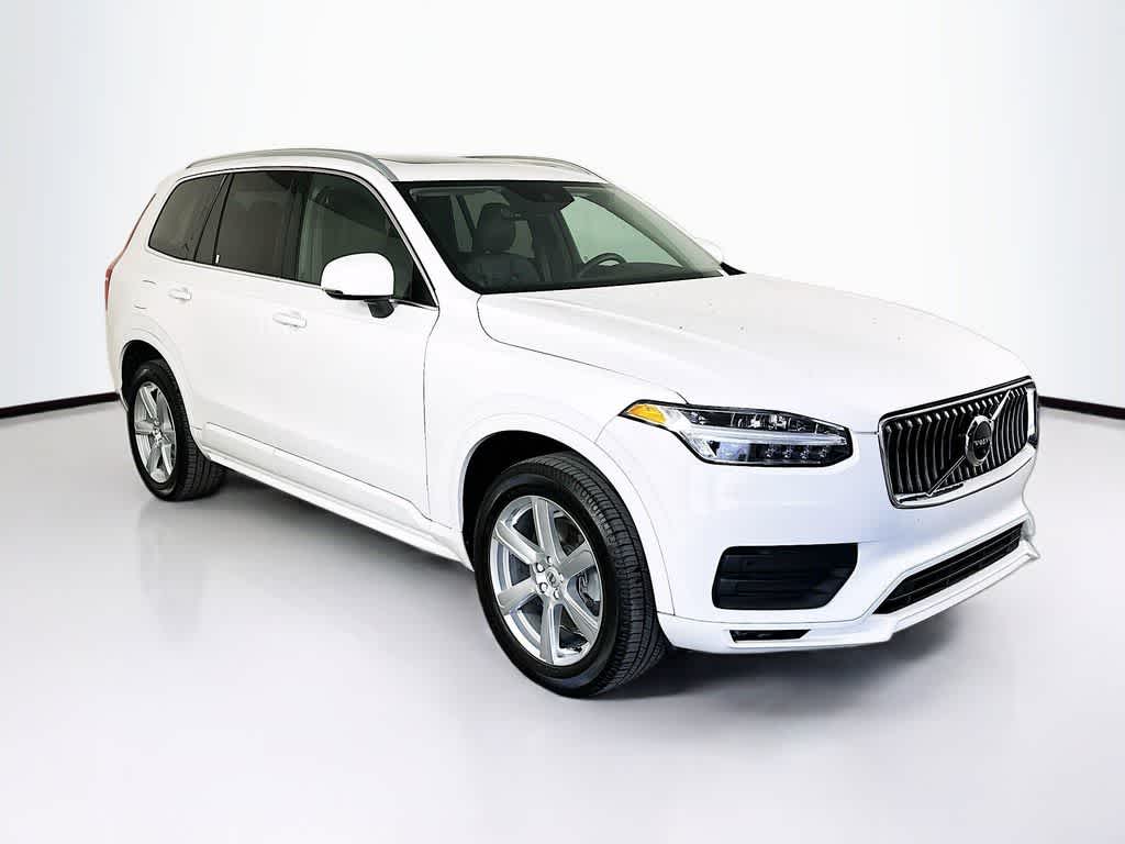 2022 Volvo XC90 Momentum