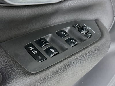 2022 Volvo XC90 Momentum