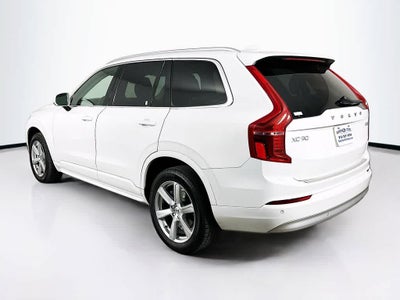 2022 Volvo XC90 Momentum