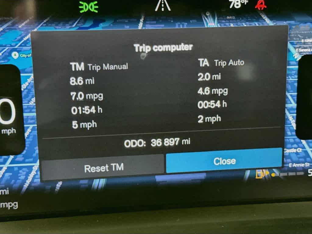 2022 Volvo XC60 Momentum