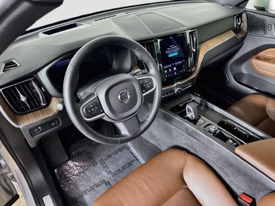 2022 Volvo XC60 Momentum
