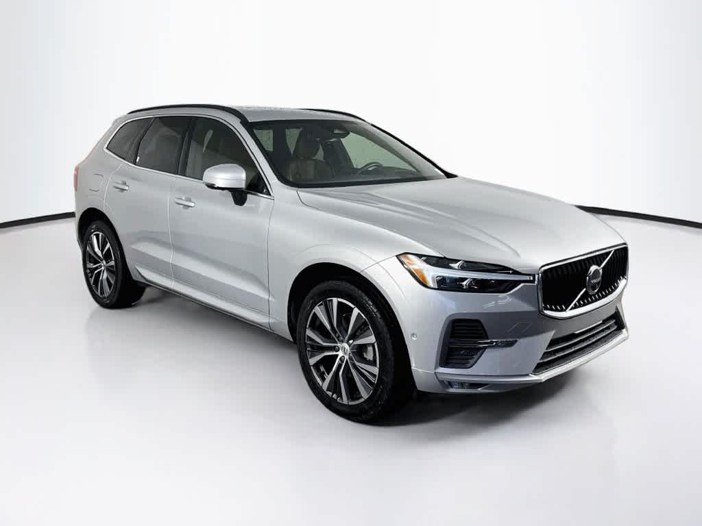2022 Volvo XC60 Momentum