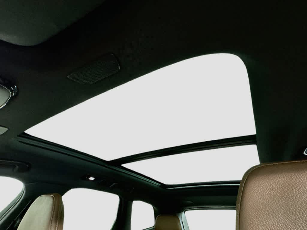 2022 Volvo XC60 Momentum