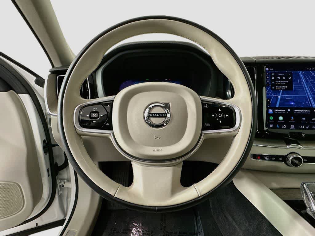 2022 Volvo XC60 Inscription