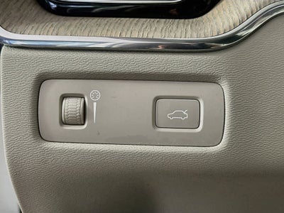 2022 Volvo XC60 Inscription