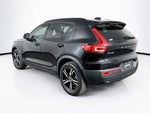 2023 Volvo XC40 Plus Dark Theme