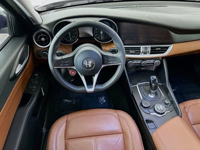 2018 Alfa Romeo Giulia Base