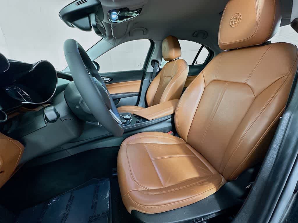 2018 Alfa Romeo Giulia Base