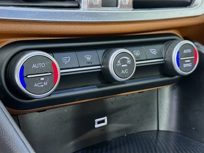 2018 Alfa Romeo Giulia Base