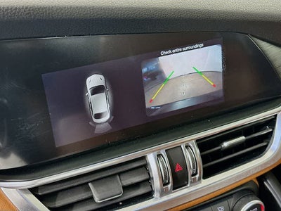 2018 Alfa Romeo Giulia Base