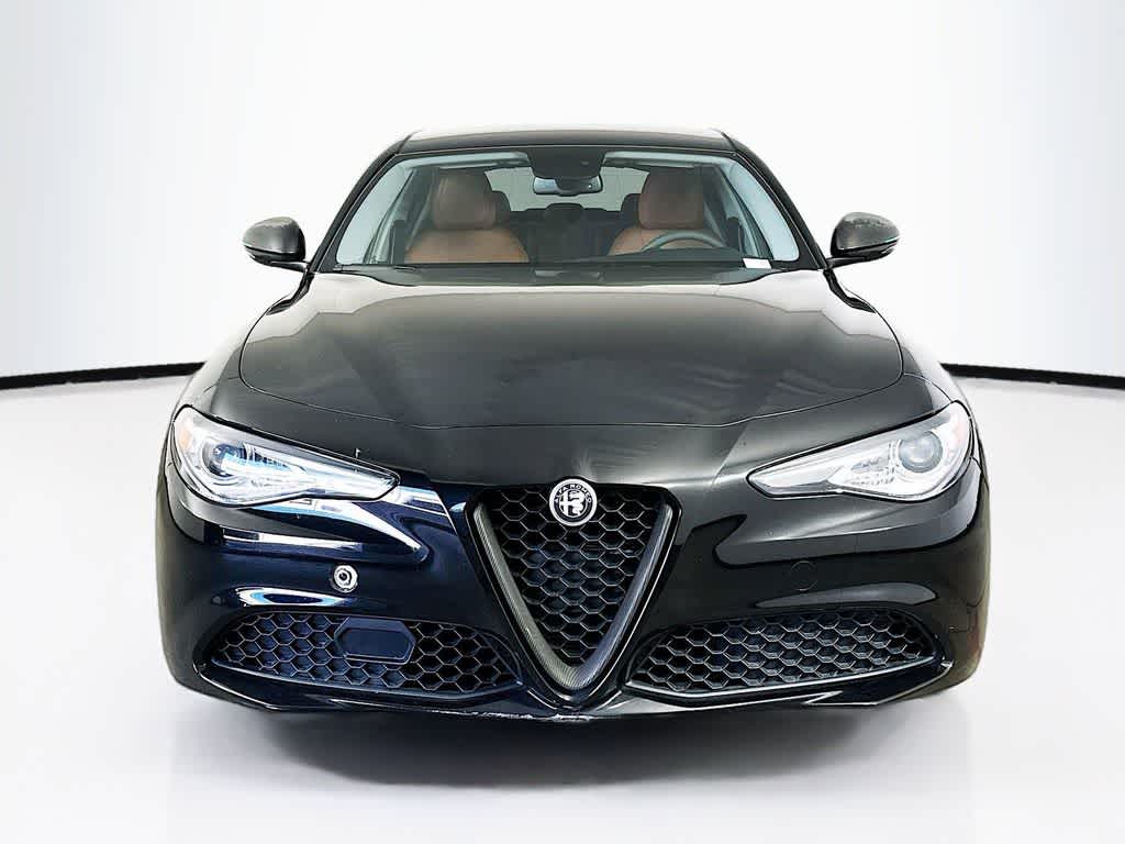 2018 Alfa Romeo Giulia Base