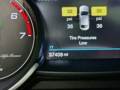 2022 Alfa Romeo Giulia Veloce