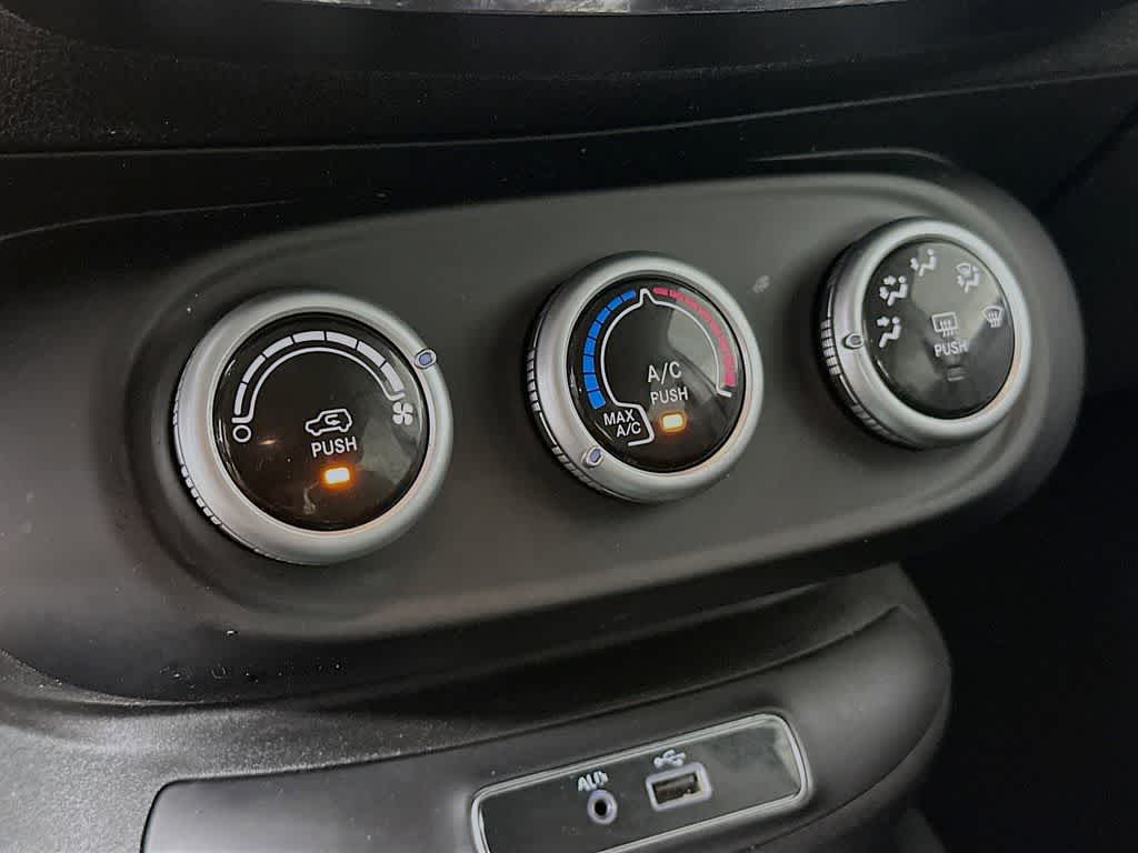 2016 FIAT 500X Easy